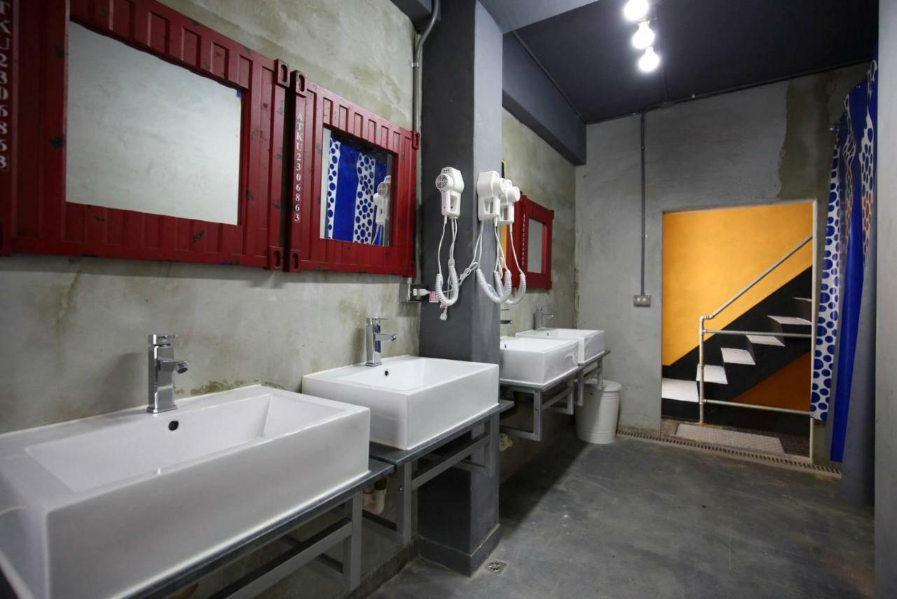 蜂巢膠囊旅店 - Hive B&B Hualien Exterior foto